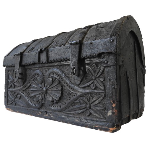 434 - A DUTCH EARLY 18TH CENTURY DOME TOP SILVER TRUNK, leather covered lid with wrought iron hinges, and ... 