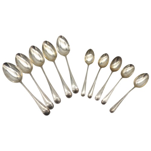 524 - FIVE BIRKS STERLING SILVER DESSERT SPOONS AND FIVE TEASPOONS, the larger spoons measuring 18 cm long... 