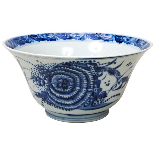 257 - BLUE AND WHITE BOWLKANGXI PERIOD (1662-1722)the sides painted in tones of underglaze blue with butte... 