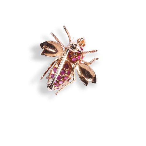 64 - A CONTEMPORARY RUBY AND DIAMOND BEE BROOCH set throughout with circular mixed-cut rubies, all claw s... 