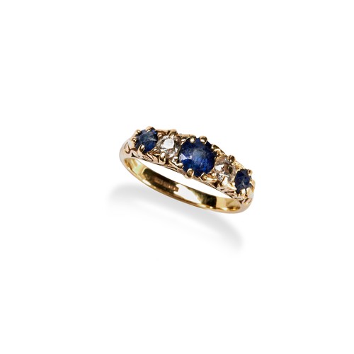 90 - A DIAMOND AND SAPPHIRE FIVE STONE RINGclaw set with three mixed cut sapphires and two old cut diamon... 