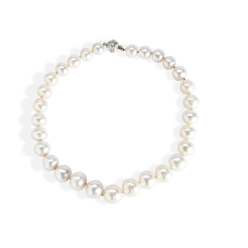 148 - A CULTURED SEMI BAROQUE PEARL NECKLACEConsisting of 29 cultured pearls graduating in size from 12mm ... 