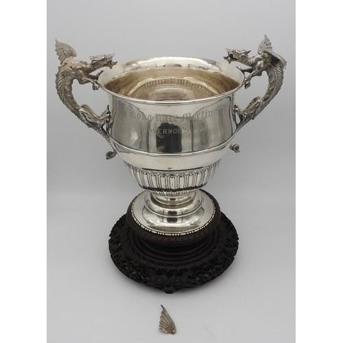 299 - AN IMPRESSIVE EDWARDIAN SILVER ‘GOVERNORS CUP’ TROPHY WAKELEY & WHEELER, LONDON 1906inscribed ‘H... 