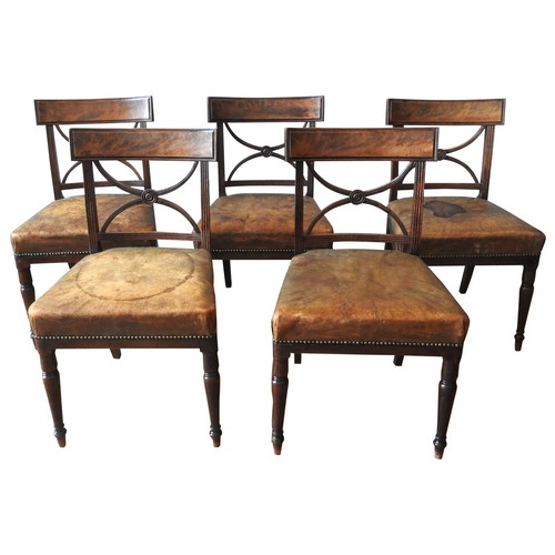 68 - A SET OF FIVE REGENCY MAHOGANY DINING CHAIRS, CIRCA 1810, panelled top rails above X-shaped splats, ... 