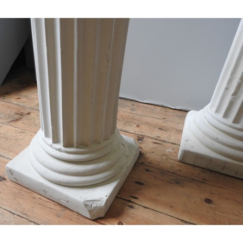 87 - A PAIR OF CONTEMPORARY MOULDED PLASTER PILLARS, Neo-classical Corinthian deisgn76 x 35 x 35 cm