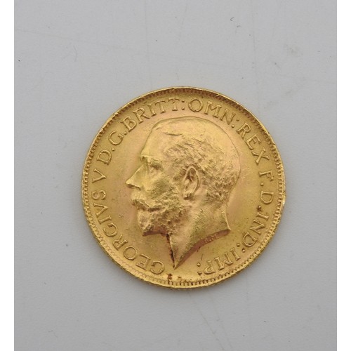 309 - A GEORGE V GOLD SOVEREIGN, CIRCA 191122ct gold, 8 grams