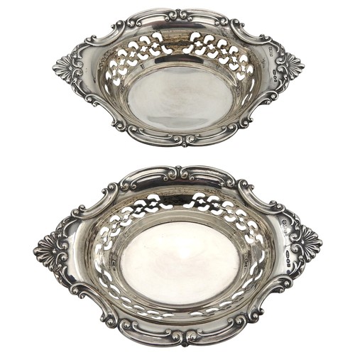 330 - A PAIR OF EDWARDIAN SILVER BON BON DISHES, CIRCA 1901oval form with scroll foliate edge and pierced ... 