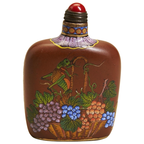 138 - A YIXING ENAMEL DECORATED SNUFF BOTTLELATE QING / REPUBLIC PERIODdecorated with fruit, flowers and i... 