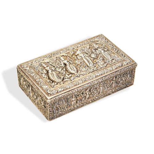 125 - A SOUTH INDIAN SILVER TABLE SNUFF BOX, C.1870. This well made box is lined and heavily gilded inside... 