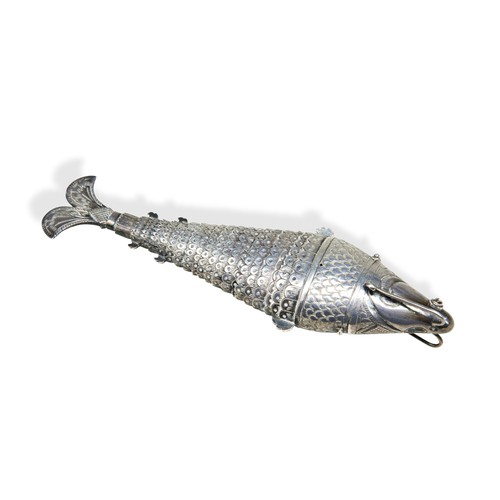 248 - A SILVER NOVELTY SNUFF BOX IN THE FORM OF AN ARTICULATED FISH, the hinged fish head opens to reveal ... 