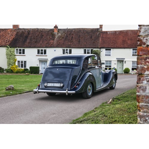 14 - 1950 BENTLEY MARK VI SIX LIGHT SALOON BY FREESTONE AND WEBBRegistration Number: GRY 560Chassis Numbe... 