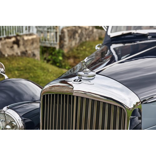 14 - 1950 BENTLEY MARK VI SIX LIGHT SALOON BY FREESTONE AND WEBBRegistration Number: GRY 560Chassis Numbe... 