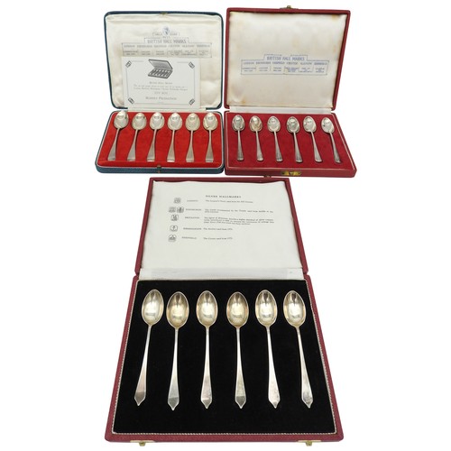 246 - THREE BOXED SETS OF 'BRITISH HALLMARKS' SILVER TEASPOONS, part of a series produced by Romney, each ... 