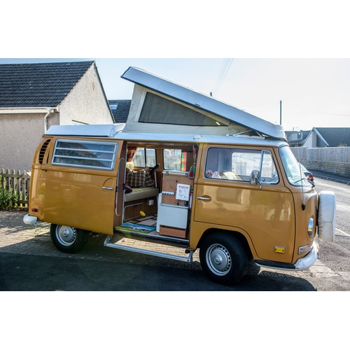 39 - 1971 VOLKSWAGEN TYPE 2 CAMPER BY WESTFALIA Registration Number: FMW 251J    Chassis Number: 23121348... 