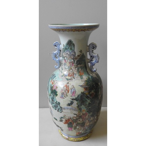 356 - A LARGE CHINESE FAMILLE ROSE BALUSTER VASE19TH / 20TH CENTURYthe slender neck with twin chilong hand... 