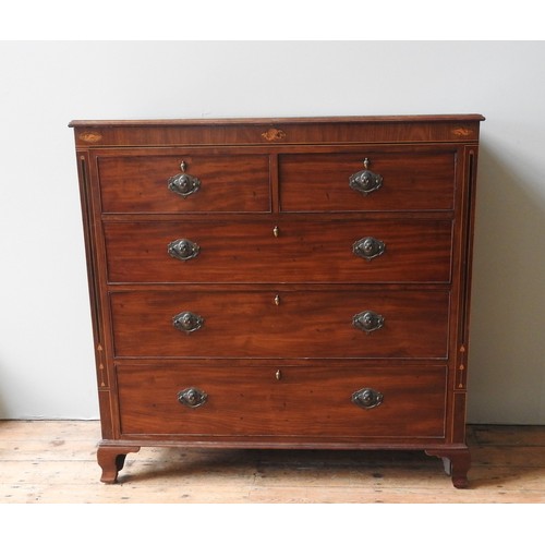 30 - A CONCH INLAY GEORGE III MAHOGANY CHEST OF DRAWERS