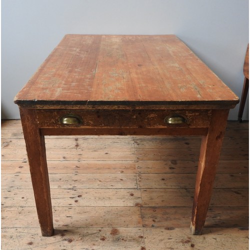 71 - A VINTAGE PINE KITCHEN TABLE, EARLY 20TH CENTURY, simplistic form, the rectangular top above single ... 