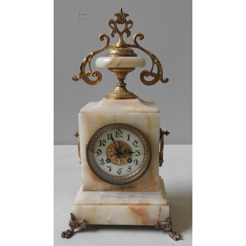 252 - A FRENCH ONYX MANTEL CLOCK, LATE 19TH/EARLY 20TH CENTURY, the rectangular form case surmounted by an... 