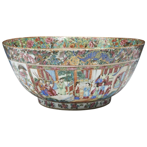 233 - A LARGE CANTON FAMILLE ROSE BOWLQING DYNASTY, 19TH CENTURYfinely decorated in the typical palette wi... 