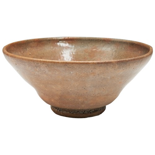 505 - A KOREAN GOHAN CHAWAN JOSEAN PERIOD the conical shaped bowl covered in beige / brown glaze 16cm diam... 