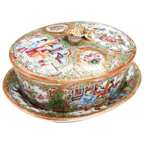 226 - A CANTON FAMILLE ROSE BUTTER DISH, COVER AND STANDQING DYNASTY, 19TH CENTURYpainted with panels of c... 