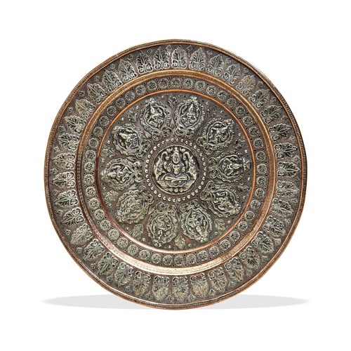 84 - A TANJORE WARE PLATE, TANJORE SOUTH INDIA, C, 1900. A circular plate in typical Tanjore style, made ... 