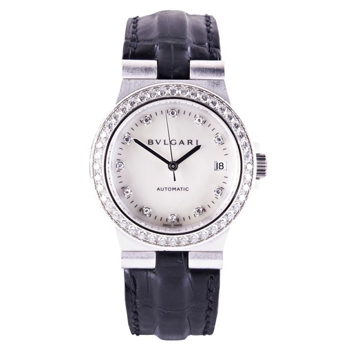 446 - BULGARI REF: L5306: AN 18 CARAT WHITE GOLD DIAMOND SET WRISTWATCH AND SERIAL NUMBER LCW35Gmother of ... 