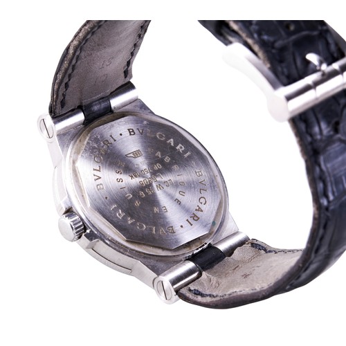 446 - BULGARI REF: L5306: AN 18 CARAT WHITE GOLD DIAMOND SET WRISTWATCH AND SERIAL NUMBER LCW35Gmother of ... 