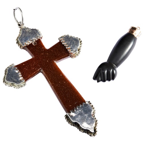 261 - A LATE VICTORIAN GOLDSTONE AND SILVER CROSS, CIRCA 1890with simple loop fitting.Total weight 13.7gms... 