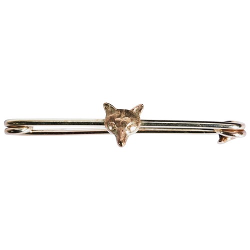 269 - A LATE VICTORIAN FOX HEAD BROOCH, CIRCA 1890Brooch pin fittingStamped '9'Total weight 2.4gmsAND A GO... 