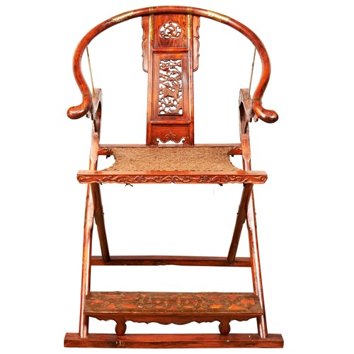 98 - A HUANGHUALI HUNTING FOLDED CHAIR