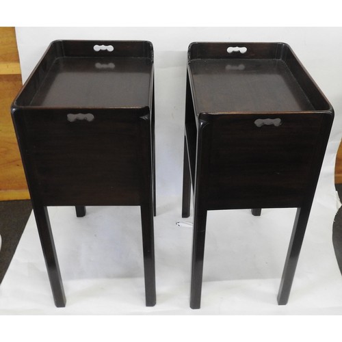 74 - A PAIR OF EARLY 20TH CENTURY MAHOGANY NIGHT STANDS, three quarter galleried rectangular tops above a... 