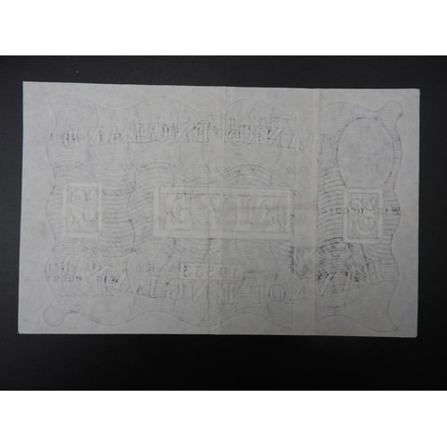 387 - A RARE BANK OF ENGLAND WHITE FIVE POUND NOTE, 1951, signed Beale and dated 3rd November 1951 (London... 