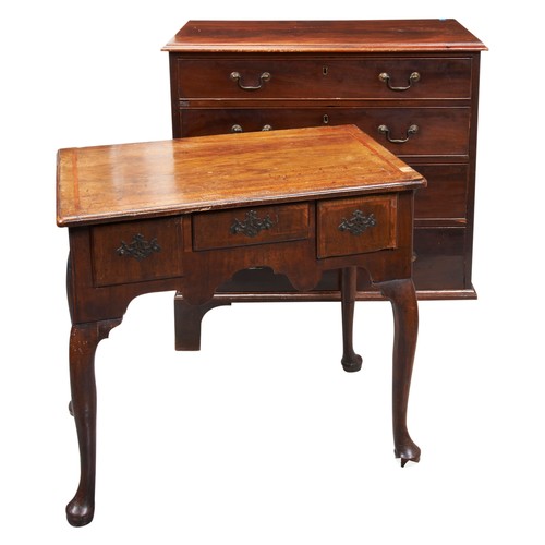 1562 - A GEORGE III MAHOGANY CHEST OF DRAWERCIRCA 1780 with one foot missing, 85cm wide, 88cm high, 47cm de... 