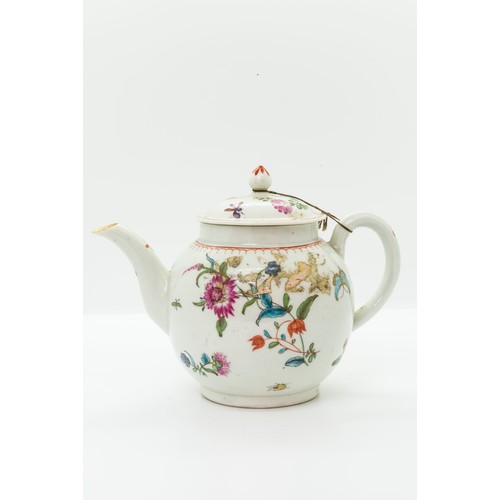 907 - A WORCESTER TEA POT