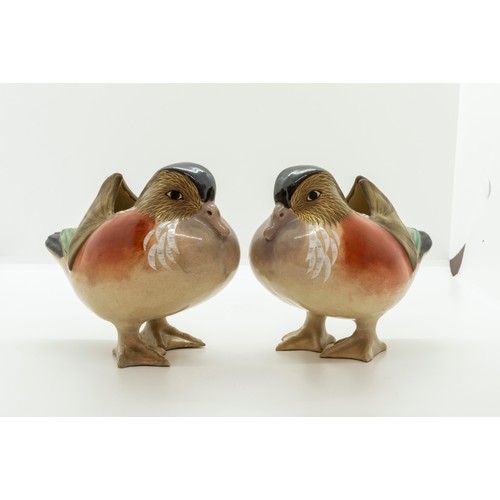 2033 - A RARE PAIR OF JAPANESE SATSUMA FIGURES OF DUCKSLATE MEIJI / TAISHO PERIOD11.5cm high