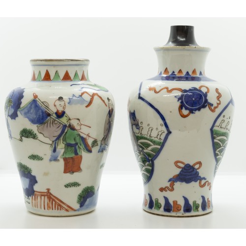 2046 - TWO CHINESE WUCAI TRANSITIONAL STYLE VASES19TH / 20TH CENTURY18cm & 20cm high