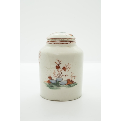 1004 - AN 18TH CENTURY TEA CADDYPainted chinoiserie landscapes, probably Worcester, 11cms high