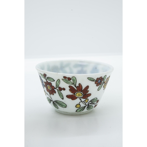 1006 - A MILK GLASS TEA BOWL18th Century, with enameled decoration together with a coffee can with cold pai... 