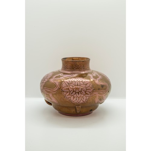 1025 - A FOLEY 'SPANO LUSTRA' VASECirca 1900, with copper lustre and floral decoration, 15cms