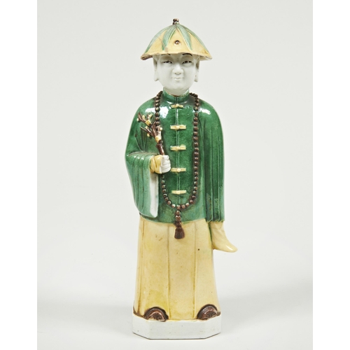 2099 - A CHINESE FAMILLE VERTE FIGUREKANGXI PERIOD (1662-1722)26.5cm high