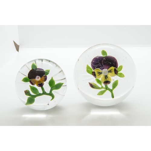 1252 - TWO PANSY PAPERWEIGHT, PROBABBLY BACCARATLate 19th century, largest is 8cms