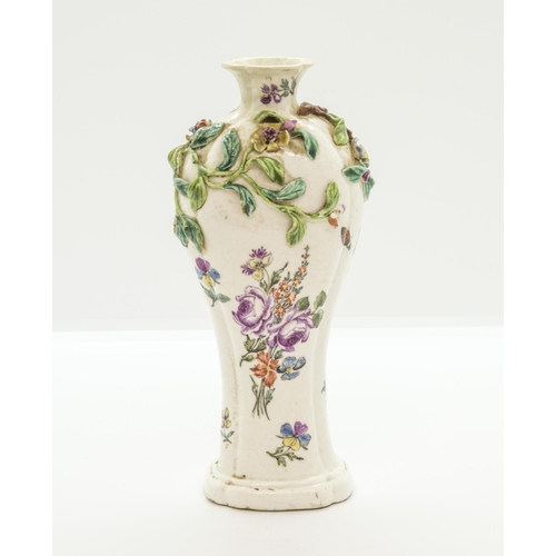 1113 - AN 18TH CENTURY PORCELAIN QUATREFOIL VASE, POSSIBLY CHELSEACirca 1745-49 with painted sprigs and ins... 