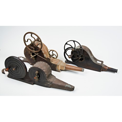 1478 - A VICTORIAN MECHANICAL BELLOWS, in brass, copper and wood and two others similar.59 cms max