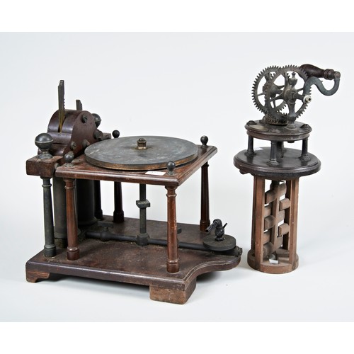 1479 - A VICTORIAN LABORATORY VACUUM PUMP the mahogany platform with brass fittings (lacking bell jar) and ... 