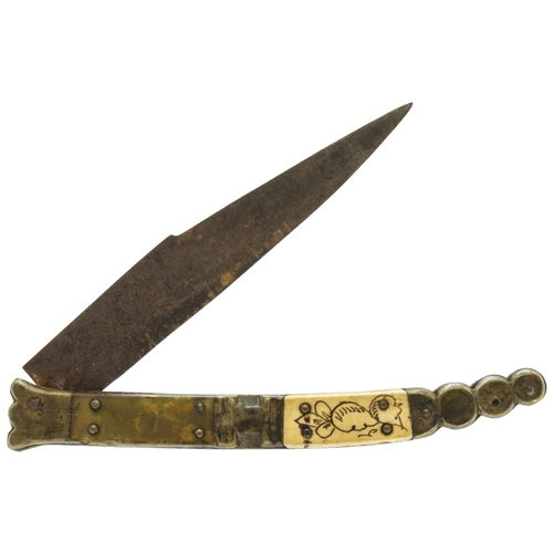 727 - A SPANISH NAVAJA, THE CASE WITH HORN AND BONE PANELS. (AF)18 cms folded