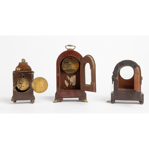 130 - A MAHOGANY MANTEL TIMEPIECE. Drum movement with cylinder escapement, English case with stringing and... 