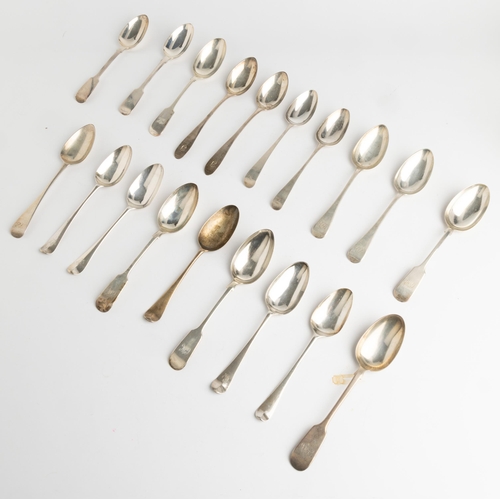 396 - NINETEEN TABLE SPOONS, GEORGIAN AND LATER1255 g.