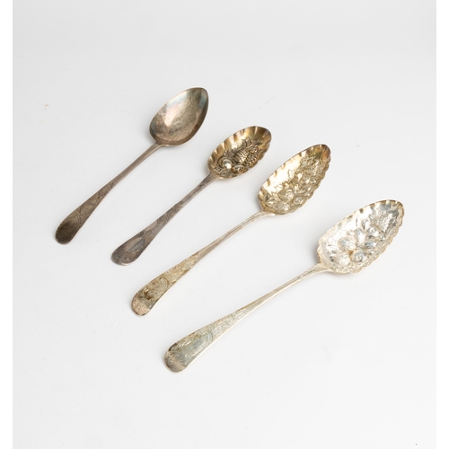 401 - THREE BERRY SPOONS ALL GEORGIAN and a bright cut table spoon232 g.