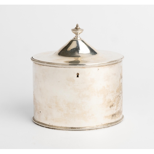 440 - AN GEORGIAN OVAL LOCKABLE TEA CADDY, LONDON 1785 With a hinged lid and bead bands of bead to the rim... 